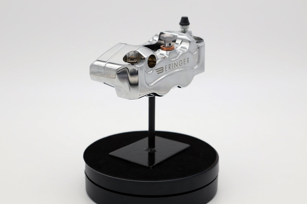 Beringer 4R01A 108mm Radial Right Caliper with 4 Pistons Ø32 AEROTEC® - Chrome product image