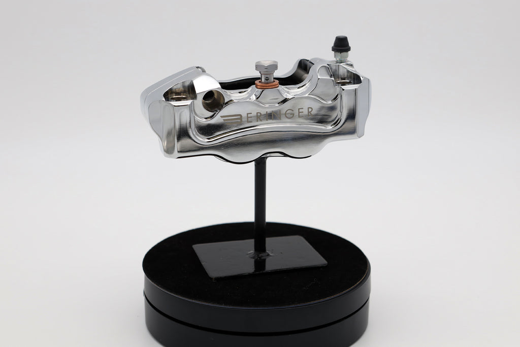 Beringer 4R01A 108mm Radial Right Caliper with 4 Pistons Ø32 AEROTEC® - Chrome product image