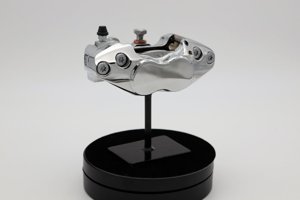 Beringer 4R01A 108mm Radial Right Caliper with 4 Pistons Ø32 AEROTEC® - Chrome product image