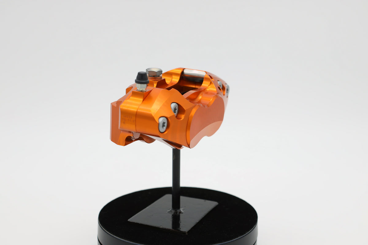 Beringer 4R12A 100mm Radial Left Caliper with 4 Pistons Ø32 AEROTEC® - Orange product image