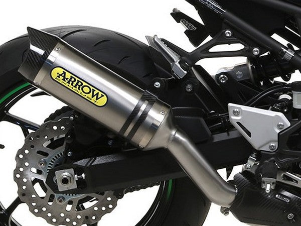 Arrow Kawasaki Z 900 Slip-On Exhaust 2020-2024 – Street Thunder Titanium Carbon End Cap