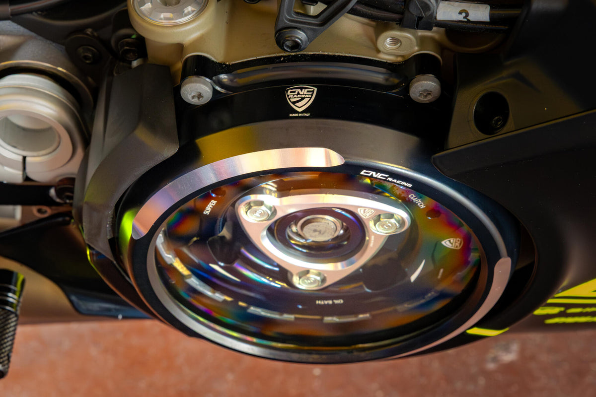 CNC Racing Clear oil bath clutch cover Ducati Panigale V4 BICOLOR - CNC Racing image 11