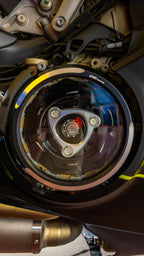 CNC Racing Clear oil bath clutch cover Ducati Panigale V4 BICOLOR - CNC Racing image 8