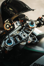 CNC Racing Triple clamps Ducati Panigale V4 – Top yoke - CNC Racing image 7