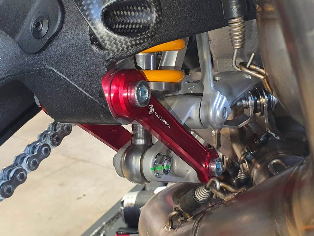 DBK SFV4/PAN.V4 Rear Reaction Rods -16mm.