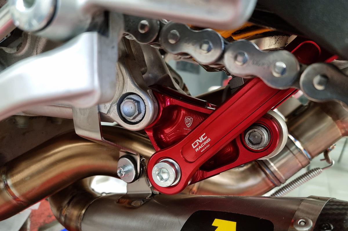 CNC Racing Rear Suspension Rocker Arm for Ducati Panigale V4 and Streetfighter V4 - CNC Racing image 2