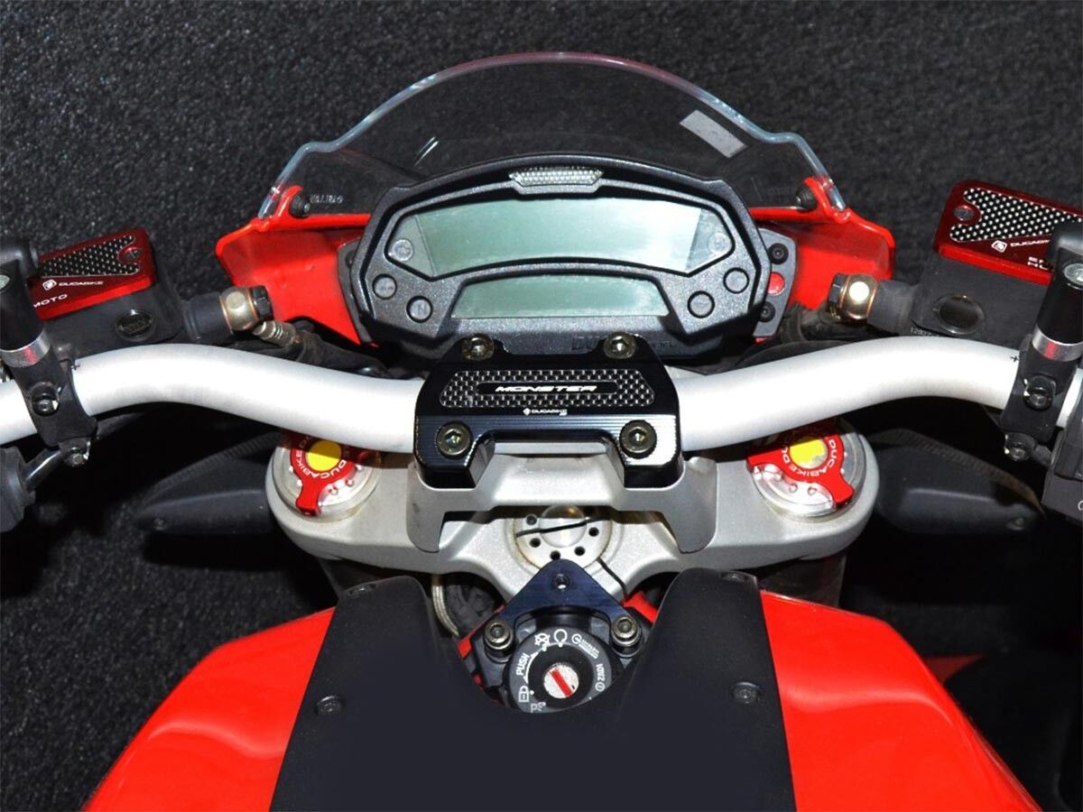 DBK Handlebar Clamp M796 / 1100 / 1100 Evo