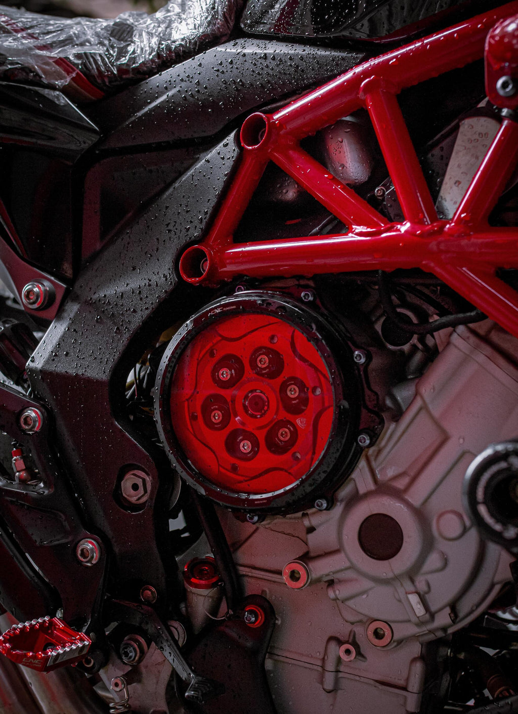 CNC Racing Clear clutch cover MV Agusta- hydraulic control - CNC Racing image 6