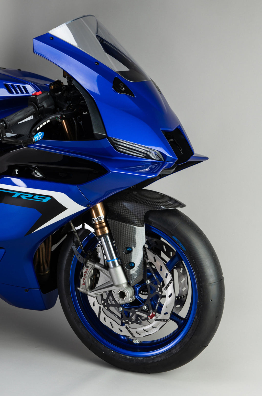 LighTech Carbon Front Mudguard for Yamaha R9 2025–2026