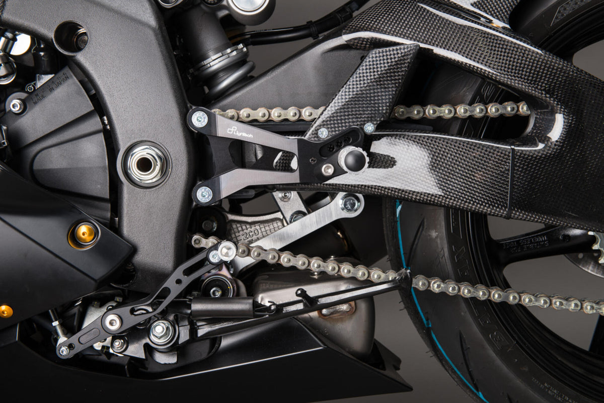 LighTech Carbon Arm Protections (Pair) for Yamaha R6 2017–2024