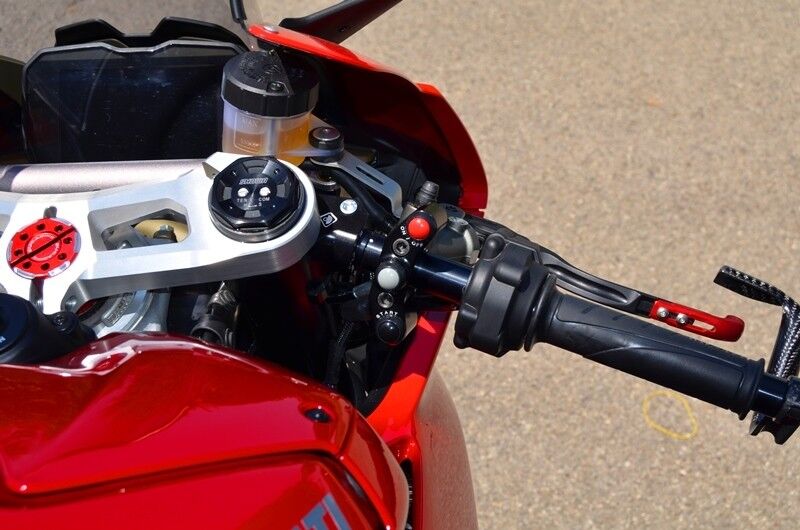 DBK V4 Bracket Brake Pump Brembo Radial With Buttons Integrated