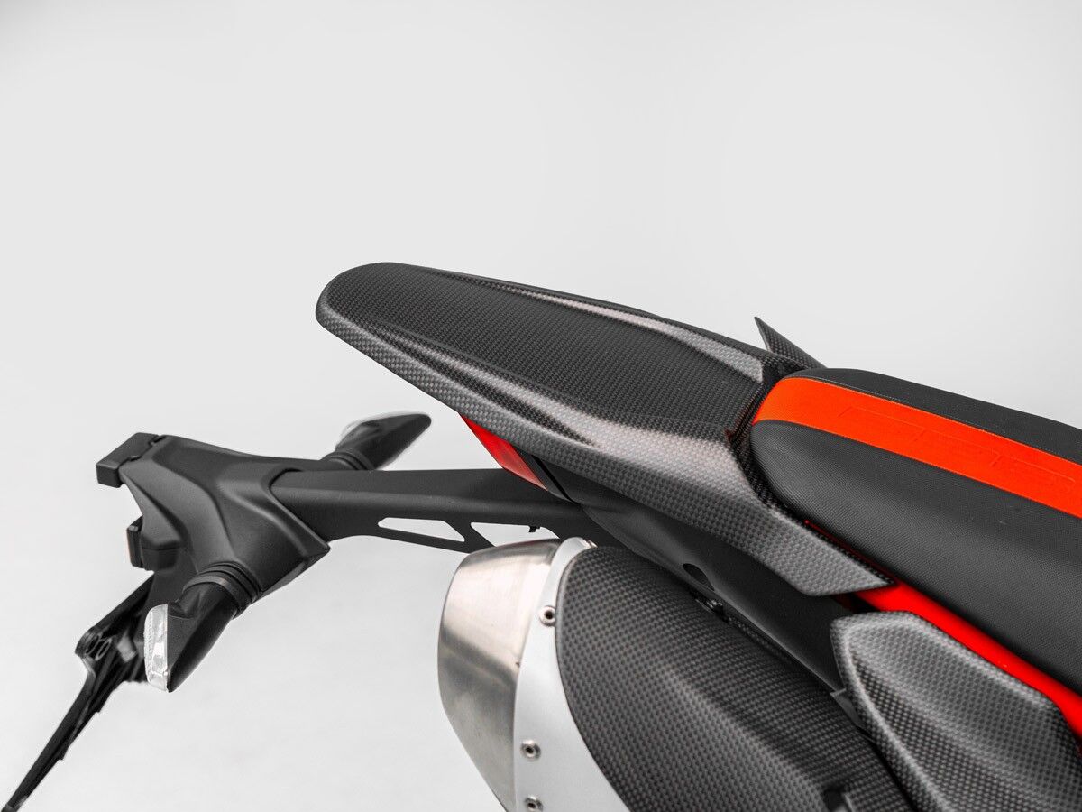 DBK Hm 698 Mono Matt Carbon Tail