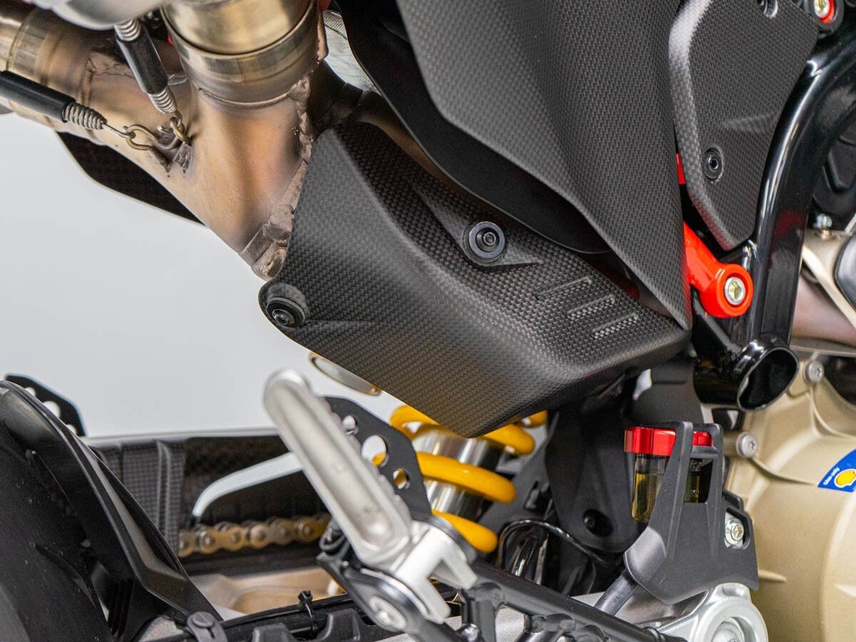 DBK Hm 698 Mono Matt Carbon Heat Guard