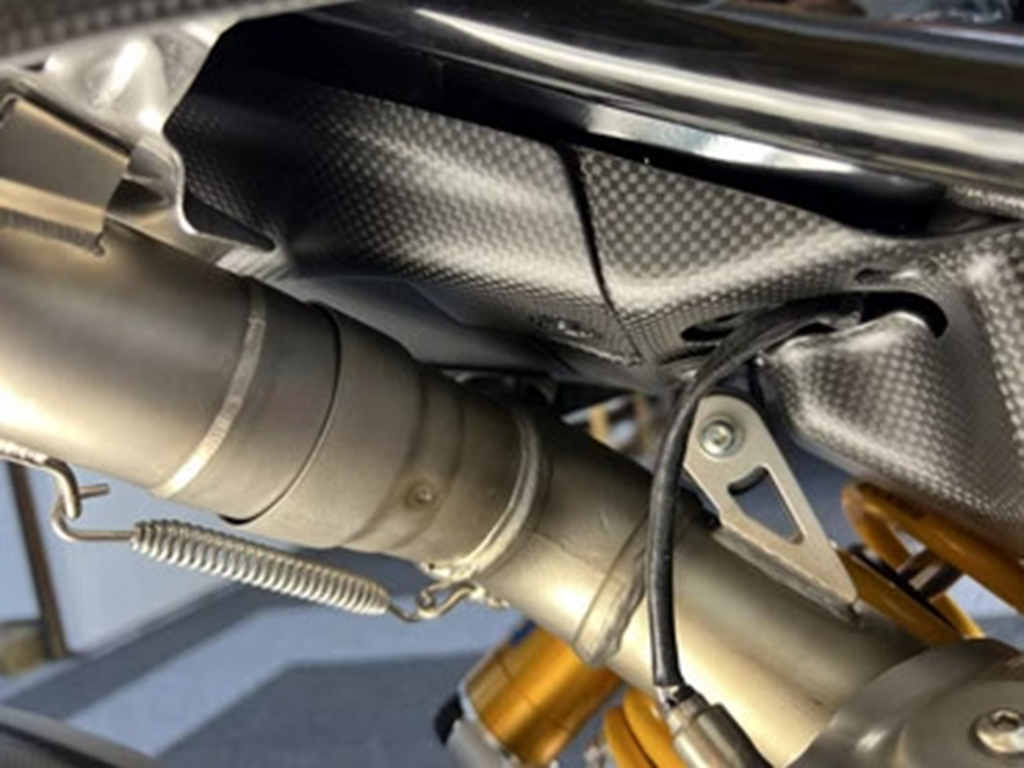 DBK Hm 950 Carbon Under-Seat Rear Cover