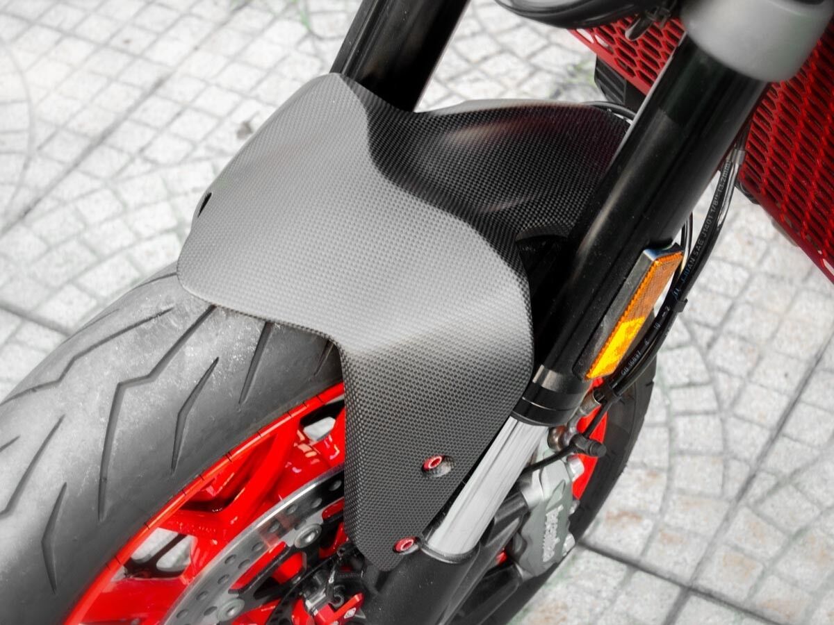DBK Carbon Front Fender