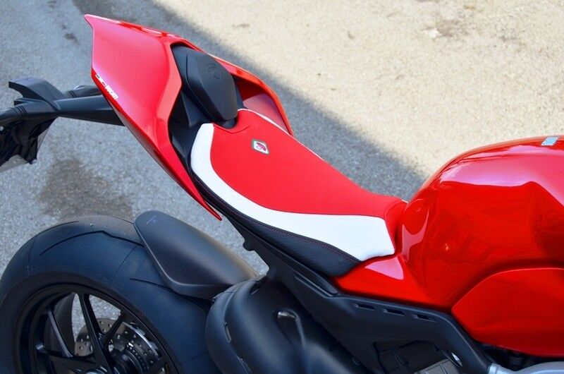 DBK Panigale V2 Seat Cover Rider