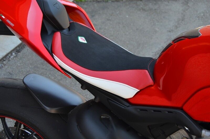 DBK Panigale V4 Seat Cover Rider