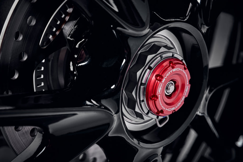 Evotech Spindle Bobbins Kit - Triumph Speed Triple 1200 RR (2022+)
