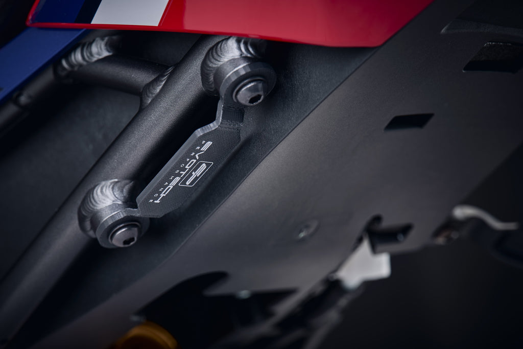 Evotech Exhaust Hanger & Pillion Footpeg Removal Kit - Honda CBR1000RR-R Fireblade SP Carbon Edition (2024+)