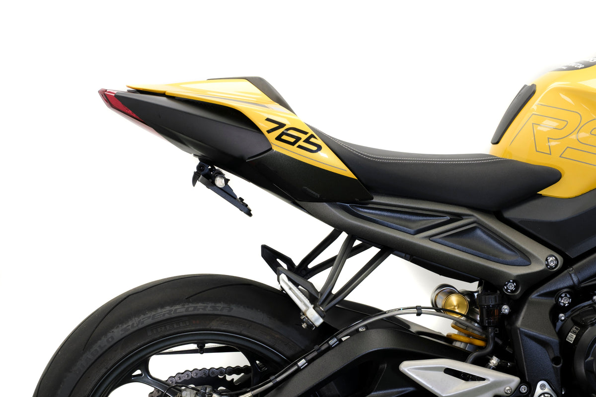 Evotech Dynamic Tail Tidy Including Indicators - Triumph Street Triple R (2020-2022)