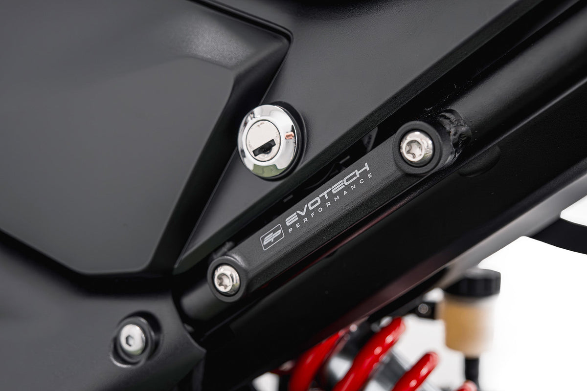 Evotech Exhaust Hanger Kit - Triumph Trident 800 (2026+)