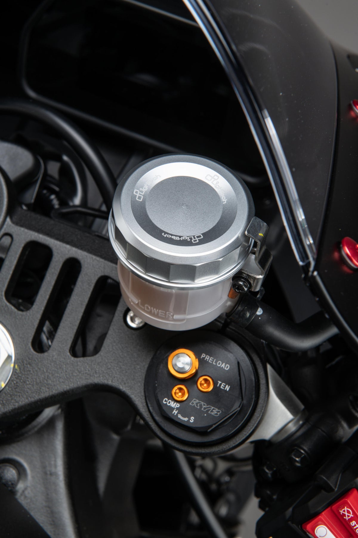 LighTech Clutch/Brake Pump Reservoir Cover for BMW / CFMOTO / Honda / Kawasaki / MV Agusta / Suzuki / Triumph / Yamaha