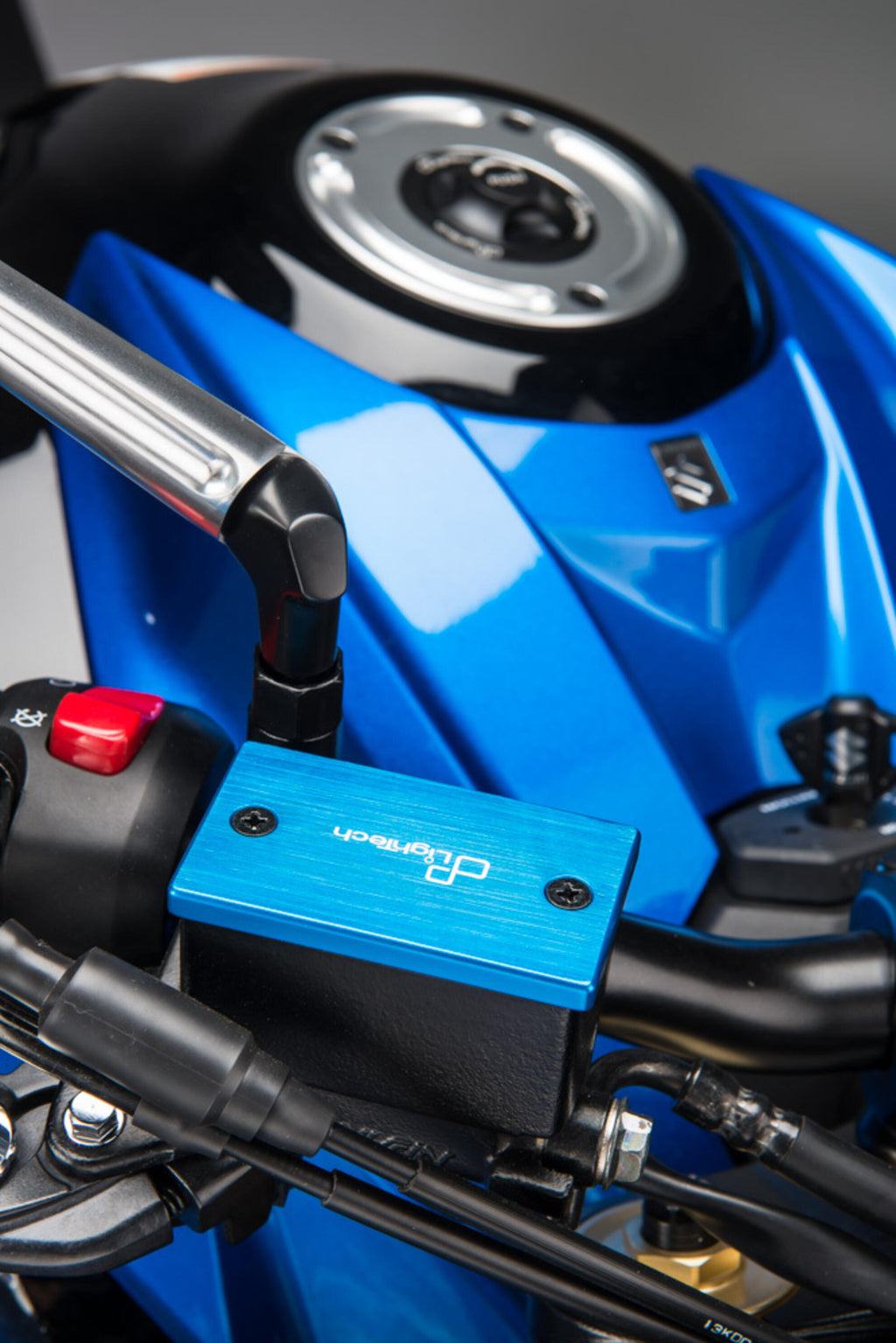 LighTech Clutch/Brake Pump Reservoir Cover for Suzuki Multiple Models