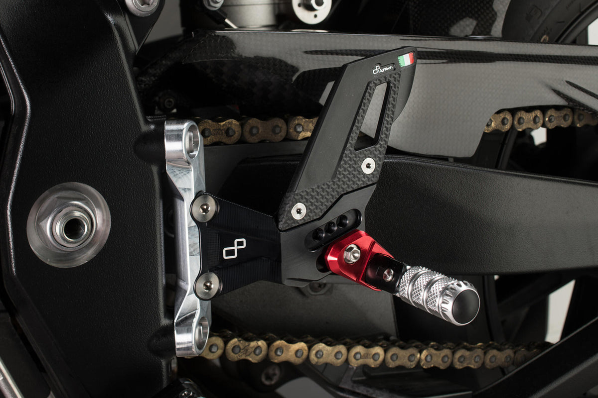 LighTech R Version Rear Sets for BMW M 1000 R 2022–2026 / BMW S 1000 R 2021–2026