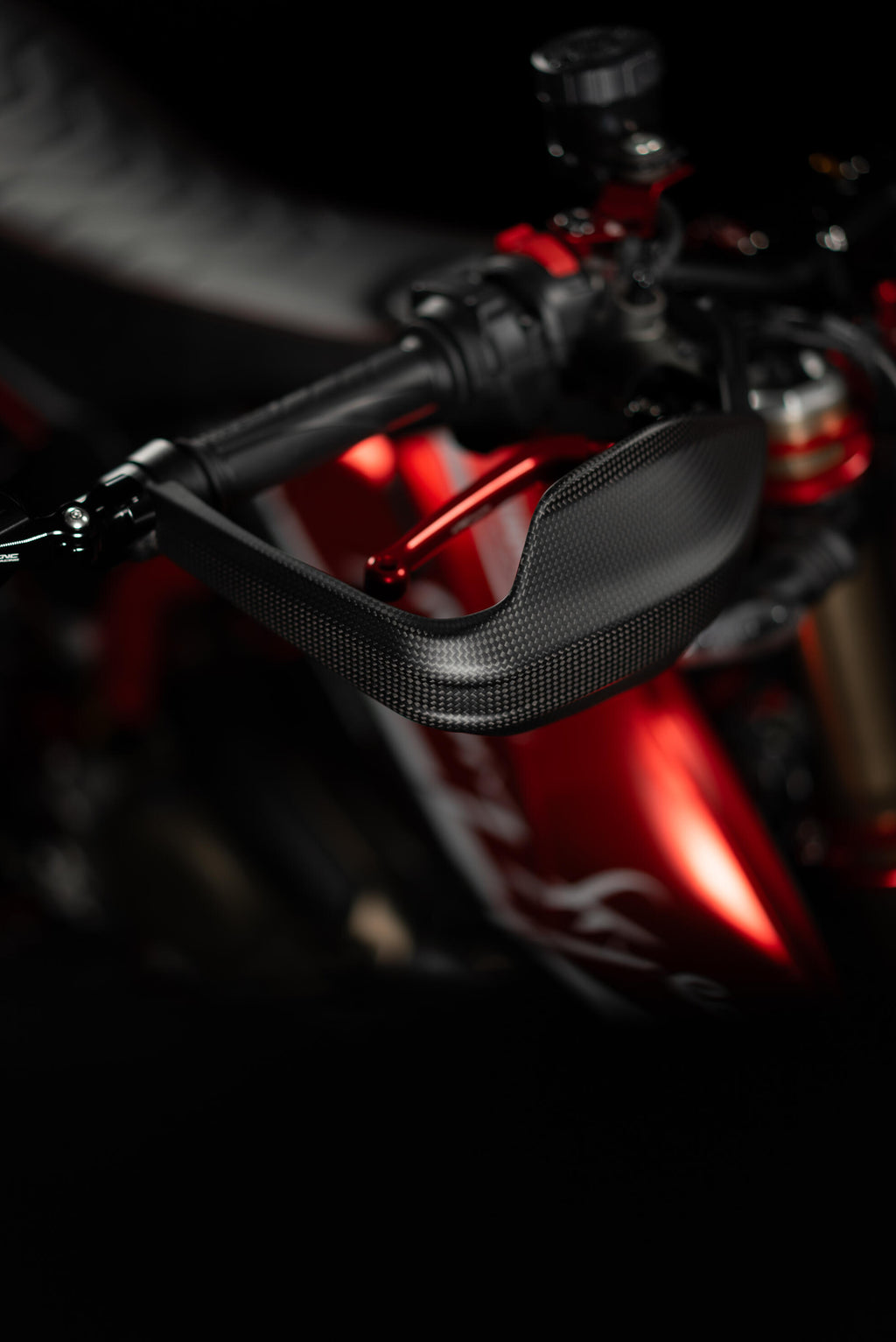 CNC Racing Hand-guards Ducati Hypermotard 698 Mono – Carbon - CNC Racing image 3