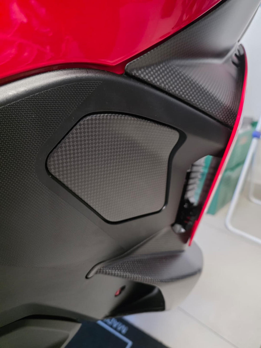 CNC Racing Right Side Flap in Carbon for Ducati Multistrada V2 MY2025 - CNC Racing image 4