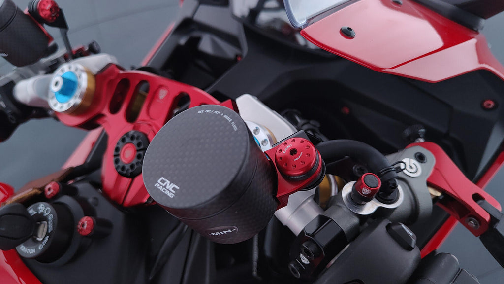 CNC Racing Fluid reservoir front brake 25 ml – carbon - CNC Racing image 7