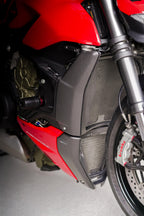 CNC Racing Radiator Side Covers for Ducati Streetfighter V4 – Carbon - CNC Racing image 6
