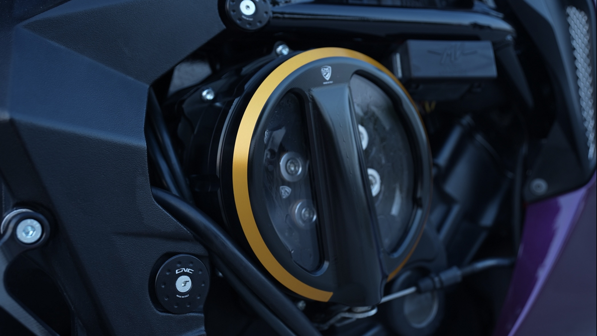CNC Racing Clear clutch cover MV Agusta – cable control – Bicolor Edition - CNC Racing image 5