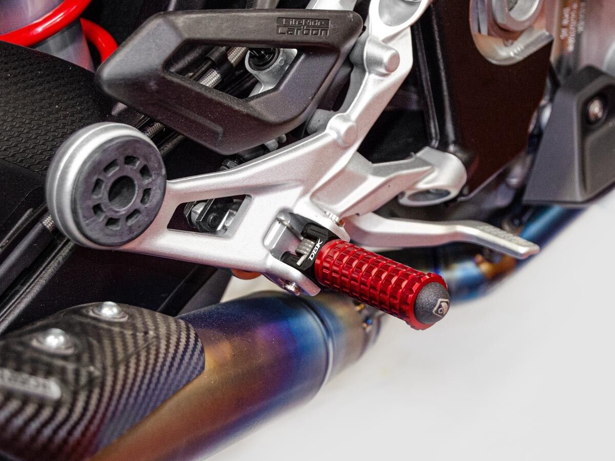 DBK Pilot Pegs Support