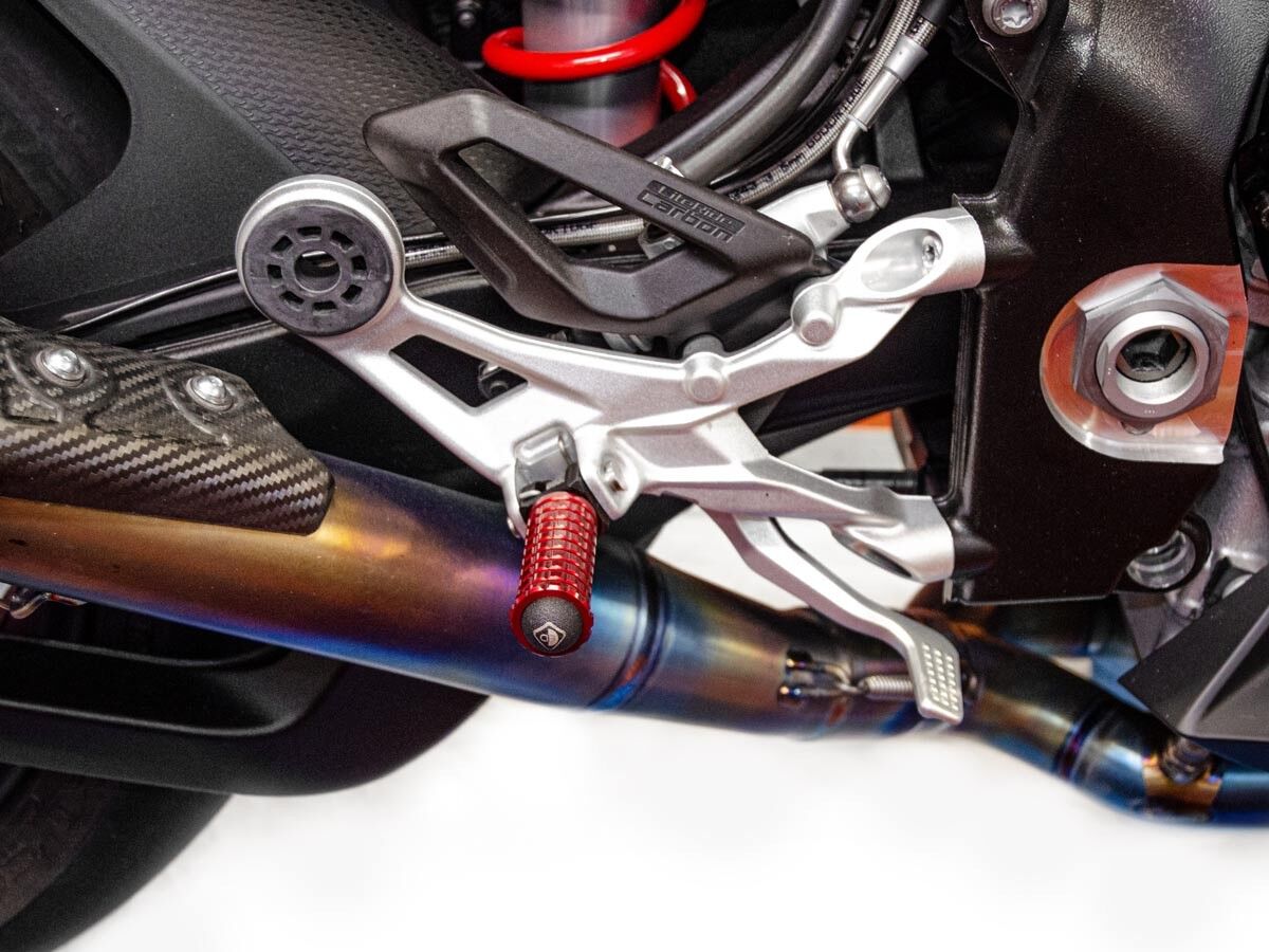 DBK Pilot Pegs Support