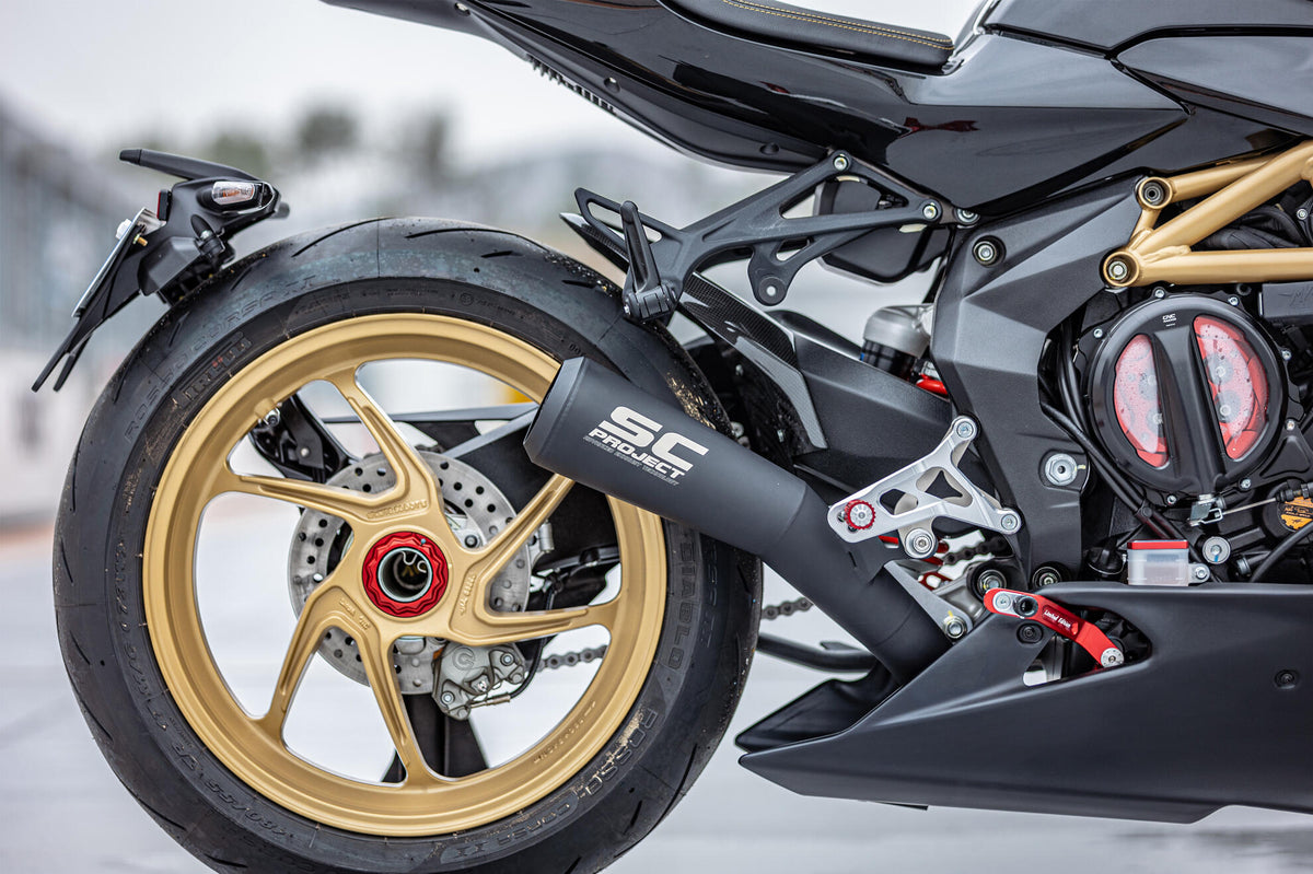 CNC Racing Adjustable rear sets MV Agusta – limited edition - CNC Racing image 4