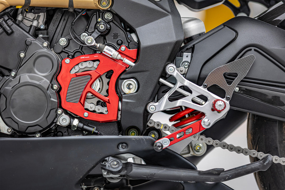 CNC Racing Adjustable rear sets MV Agusta – limited edition - CNC Racing image 3