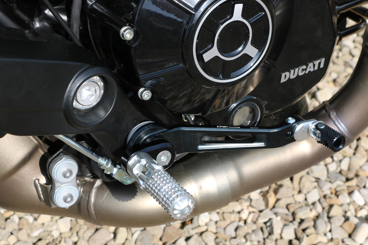 CNC Racing Rider Footpeg Kit Eccentric Adjustable 24 Positions for Ducati - CNC Racing image 3