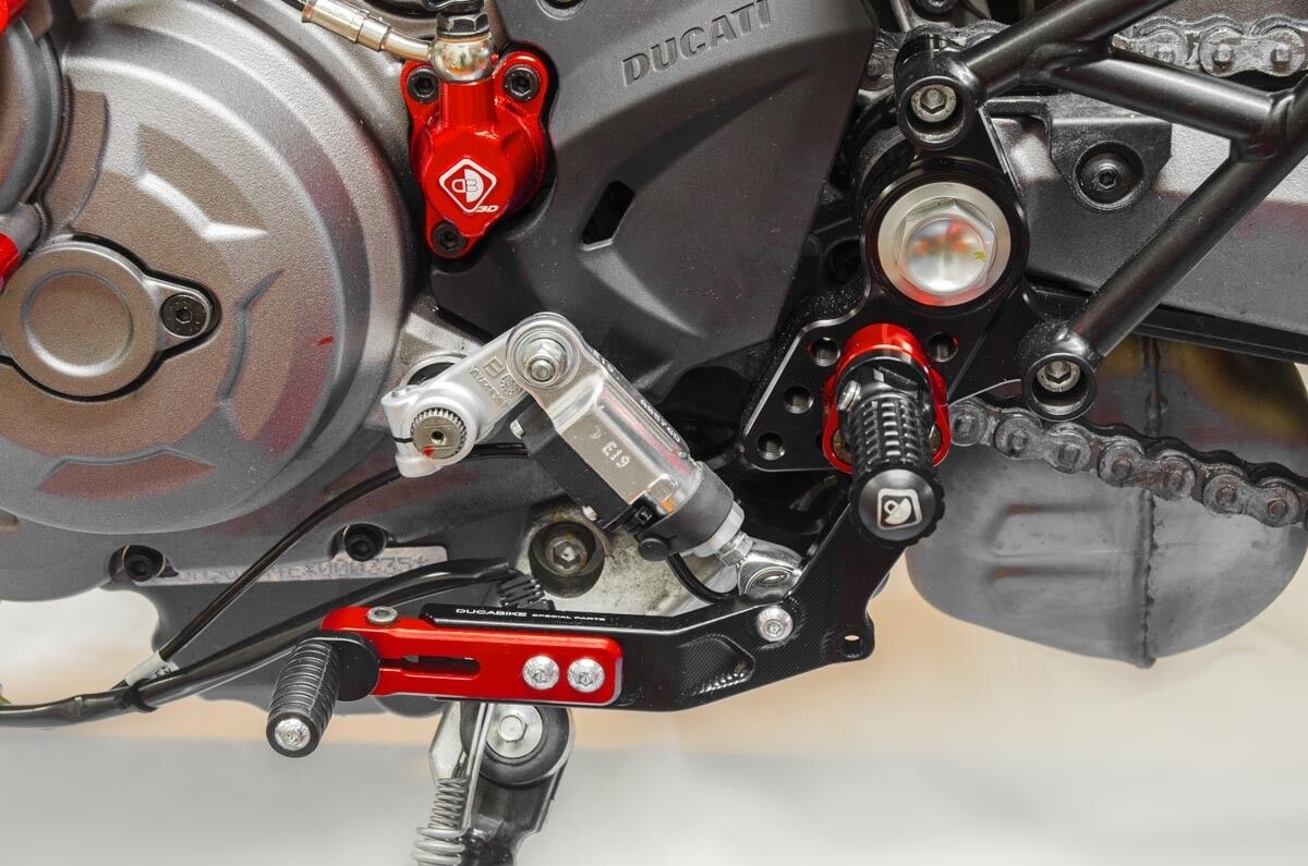 DBK Hm 950 Adjustable Rearset