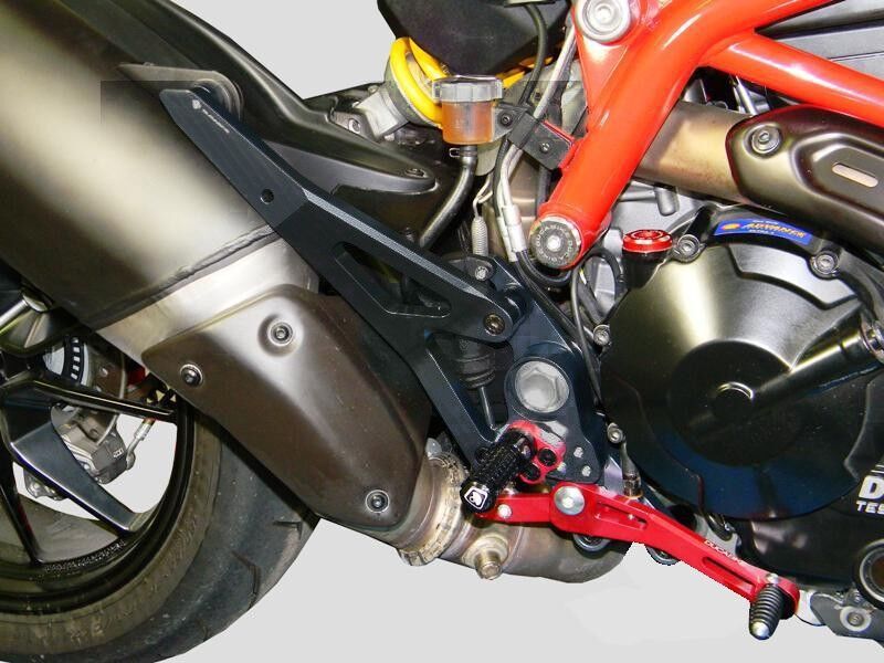 DBK Rearset Hypermotard 821