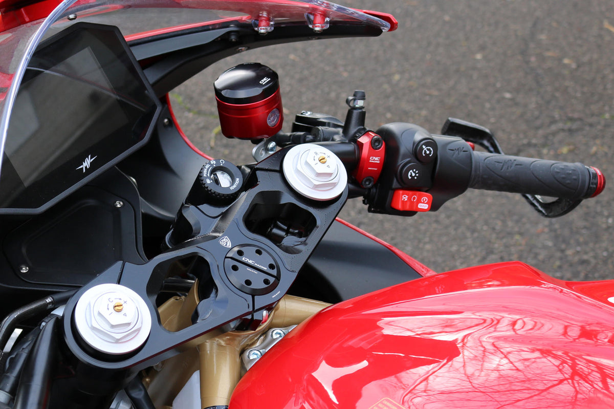 CNC Racing Triple clamps – Top Yoke - CNC Racing image 3