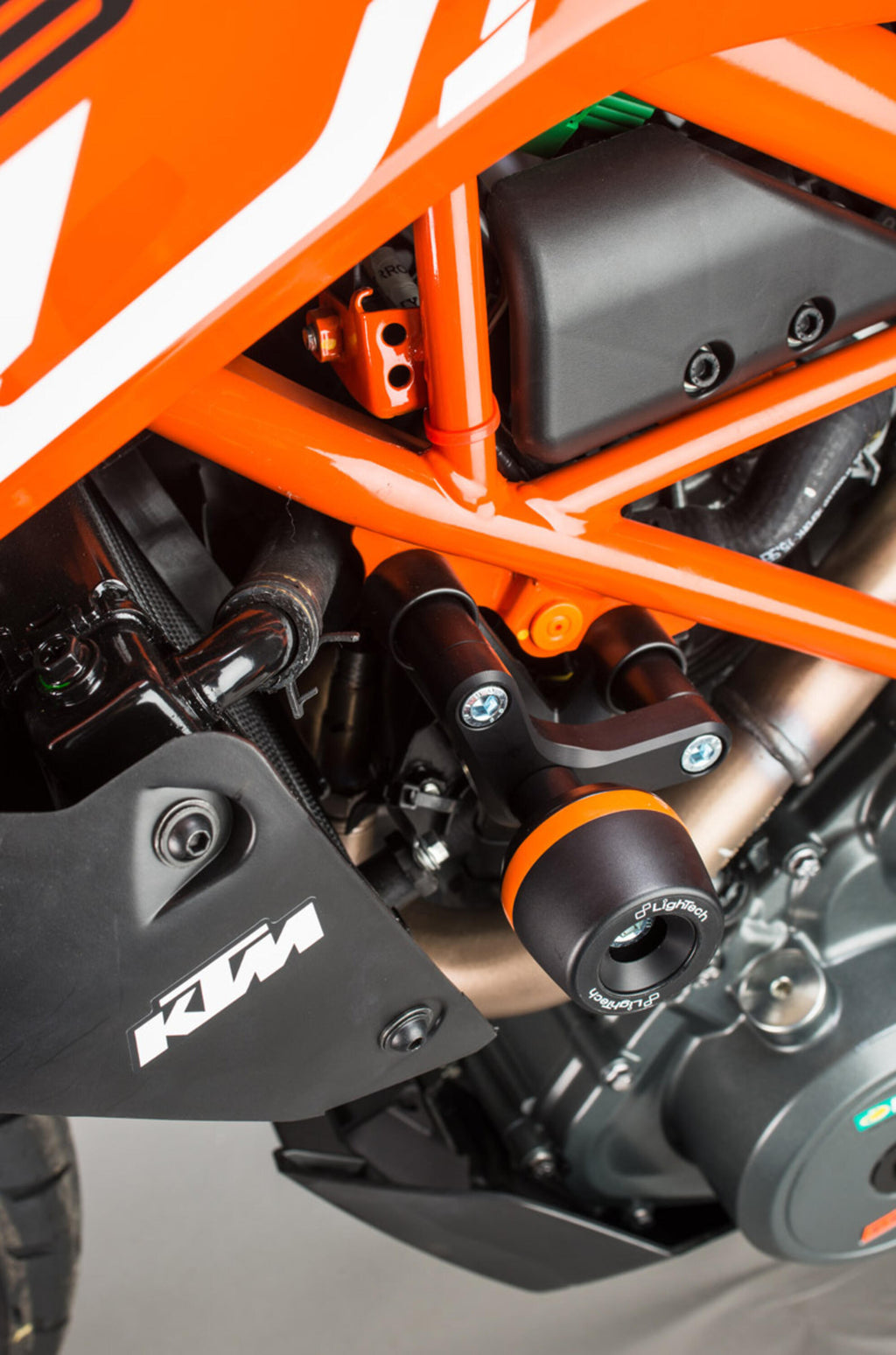 LighTech Shock-Absorbing Frame Sliders Kit for KTM DUKE 125 2017–2021 / KTM DUKE 390 2017–2022