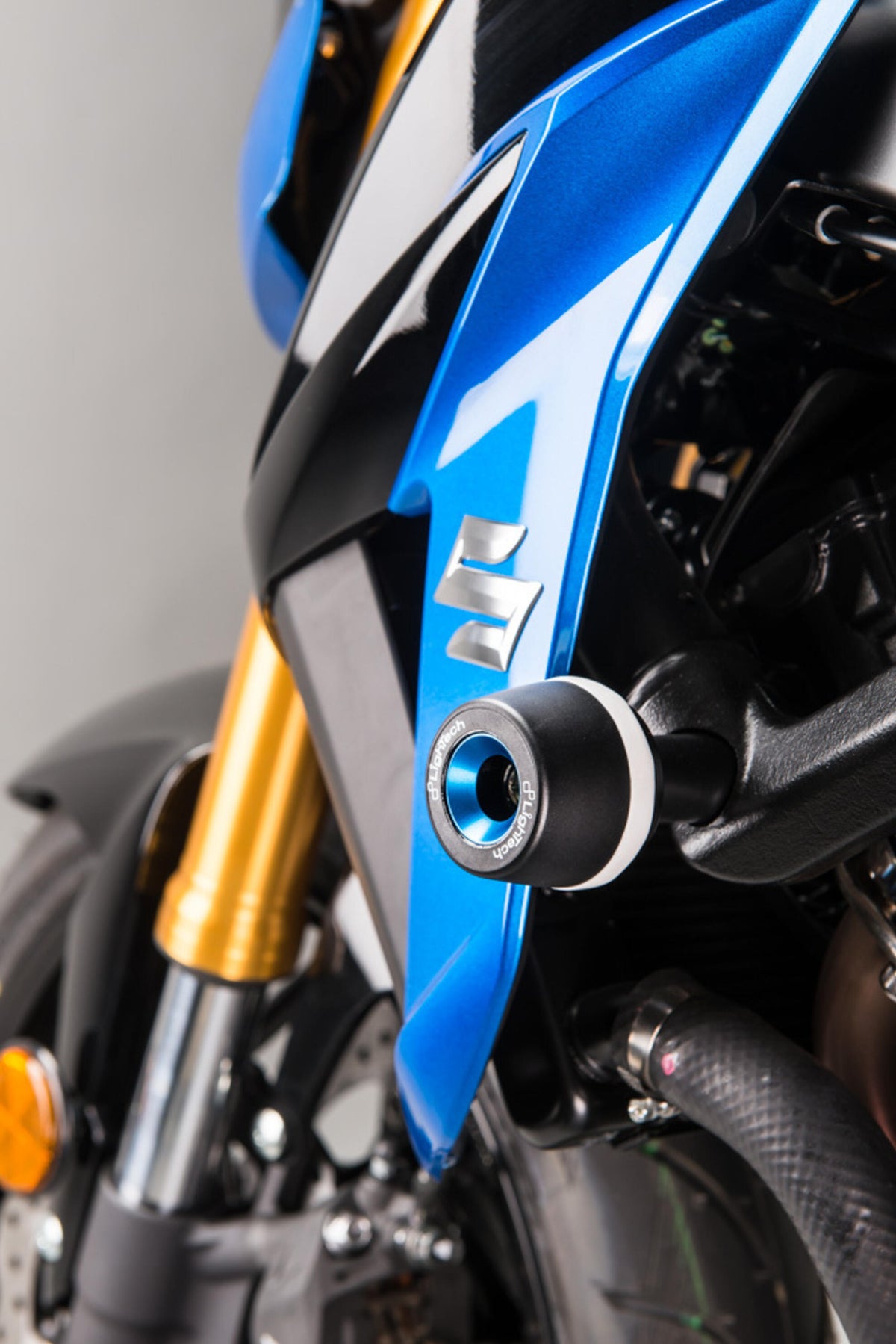 LighTech Shock-Absorbing Frame Sliders Kit for Suzuki GSX S750 2017–2020