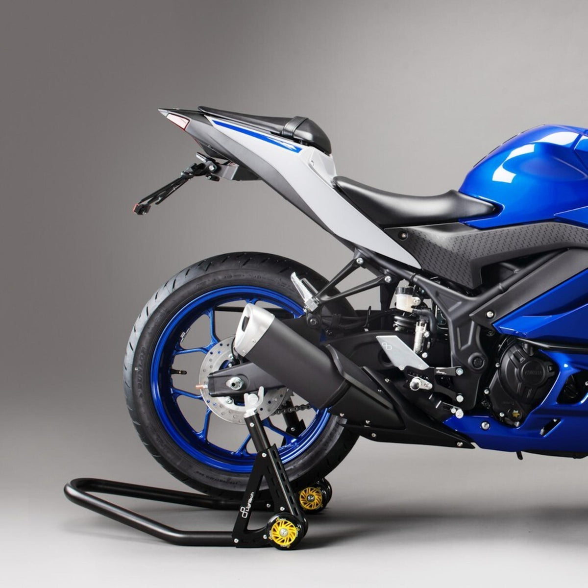 LighTech Adjustable License Plate Holder for Yamaha MT 03 2015–2024 / Yamaha R3 2015–2025