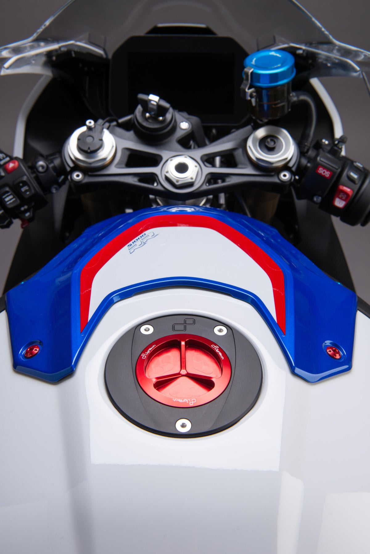 LighTech Fuel Tank Cap with Spin Locking for BMW S 1000 R 2014–2020 / BMW S 1000 RR 2009–2020