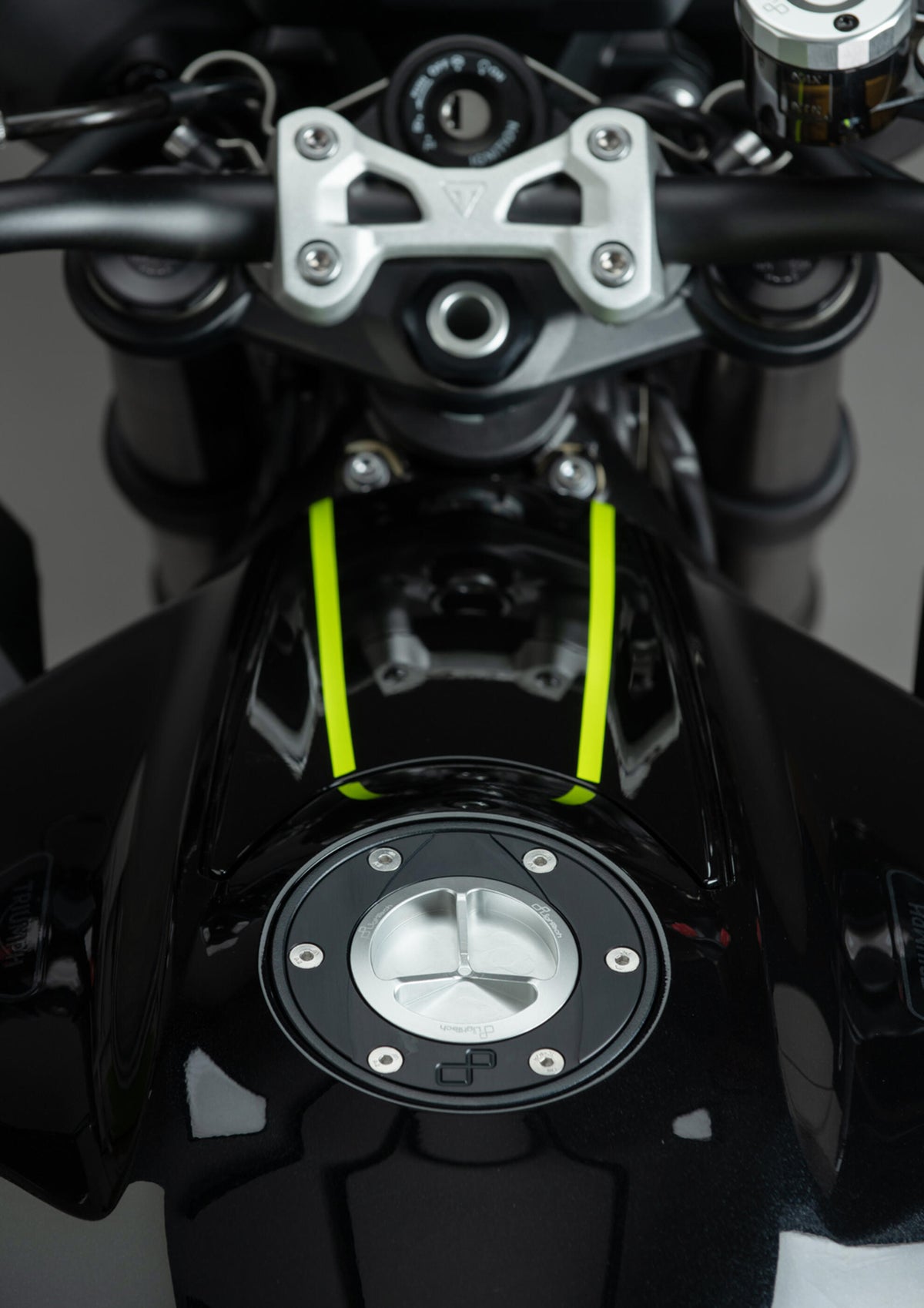 LighTech Fuel Tank Cap with Spin Locking for Triumph, Aprilia for Aprilia / Triumph Multiple Models