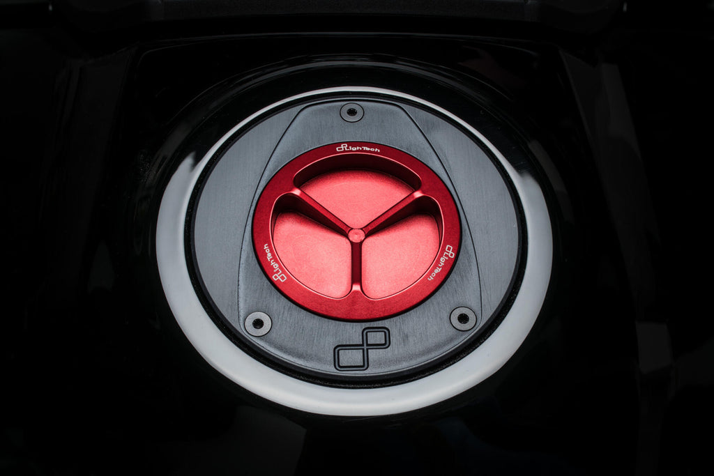 LighTech Fuel Tank Cap with Spin Locking for Honda Multiple Models