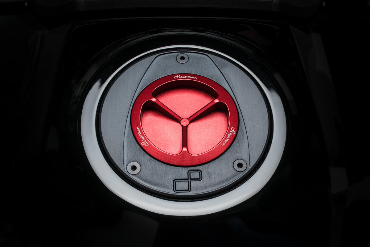 LighTech Fuel Tank Cap with Spin Locking for Honda Multiple Models