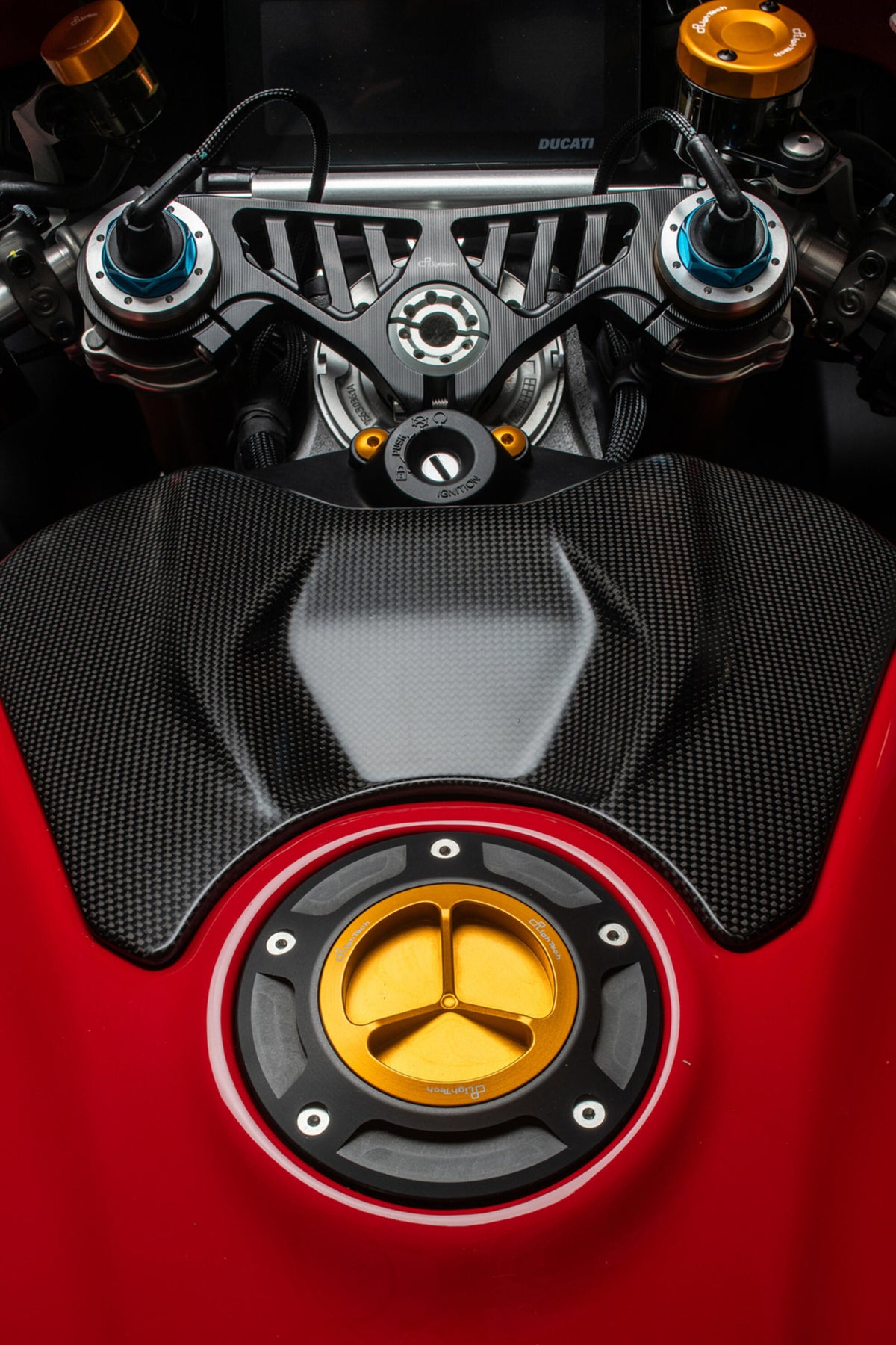LighTech Fuel Tank Cap with Spin Locking for Aprilia, Ducati for Aprilia / Ducati Multiple Models