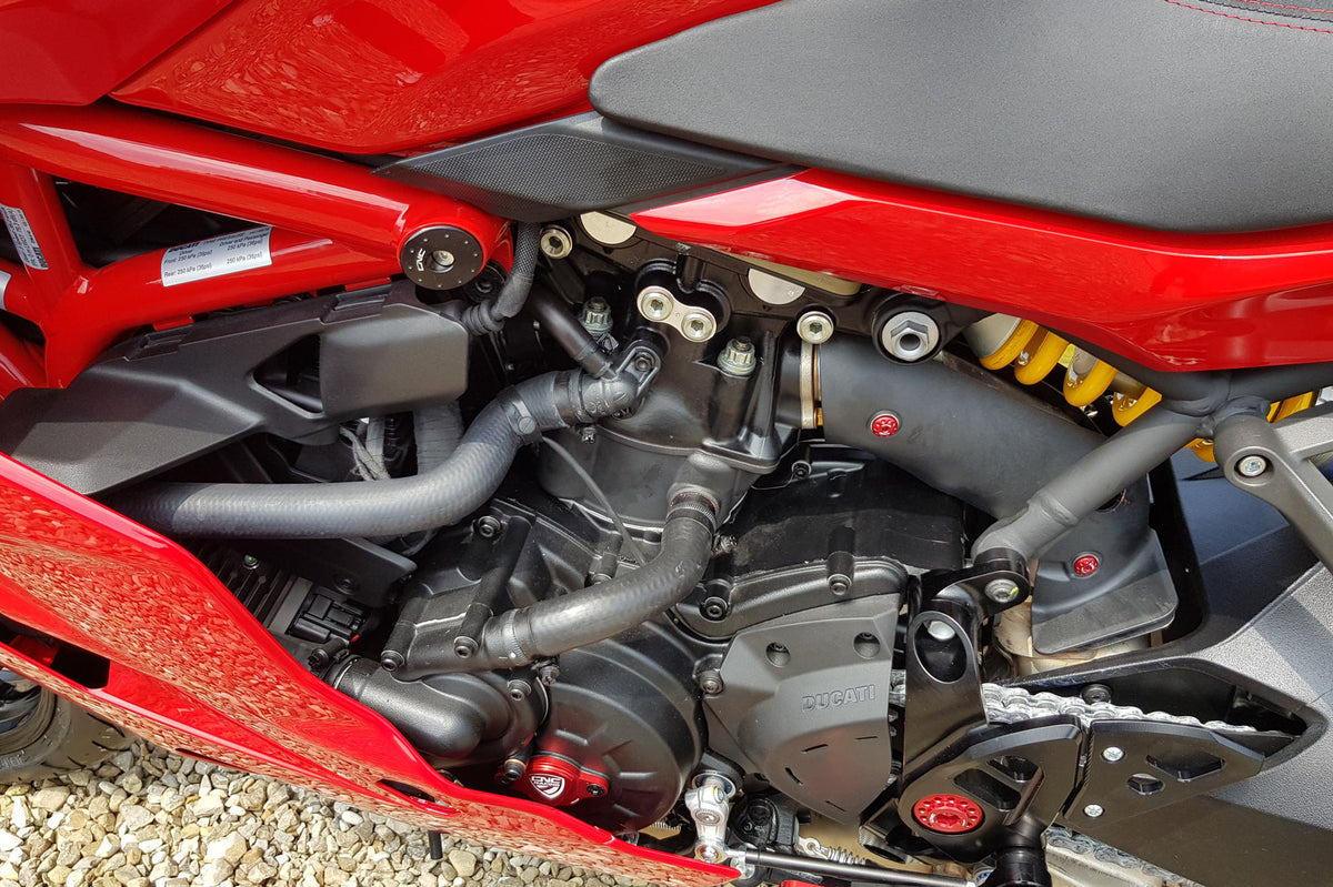 CNC Racing Frame Cap Sets for Ducati Supersport MY2017 - CNC Racing image 3